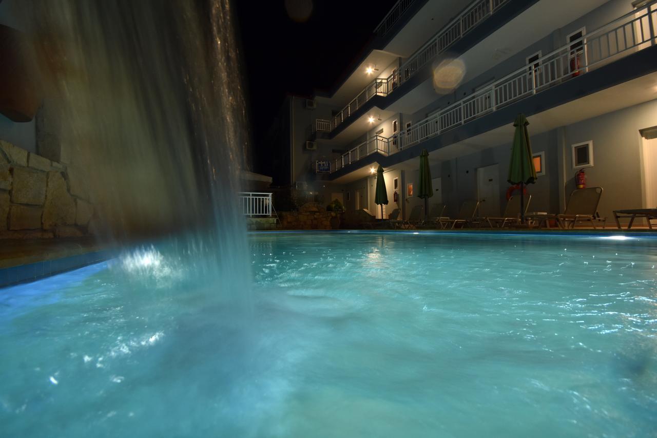 Kiwi Apartments Nea Fokea Exterior photo